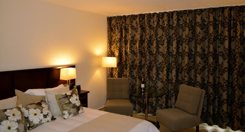 New Brookfields Hotel Φρίταουν Δωμάτιο φωτογραφία