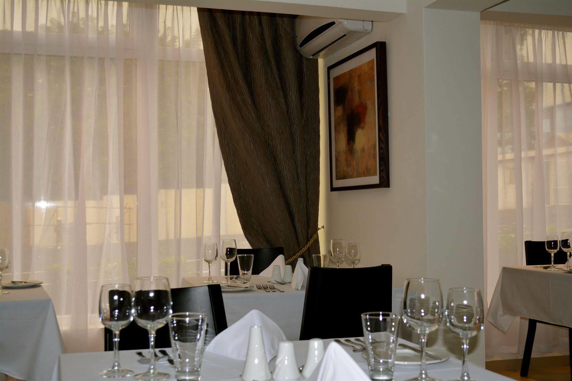 New Brookfields Hotel Φρίταουν Εξωτερικό φωτογραφία